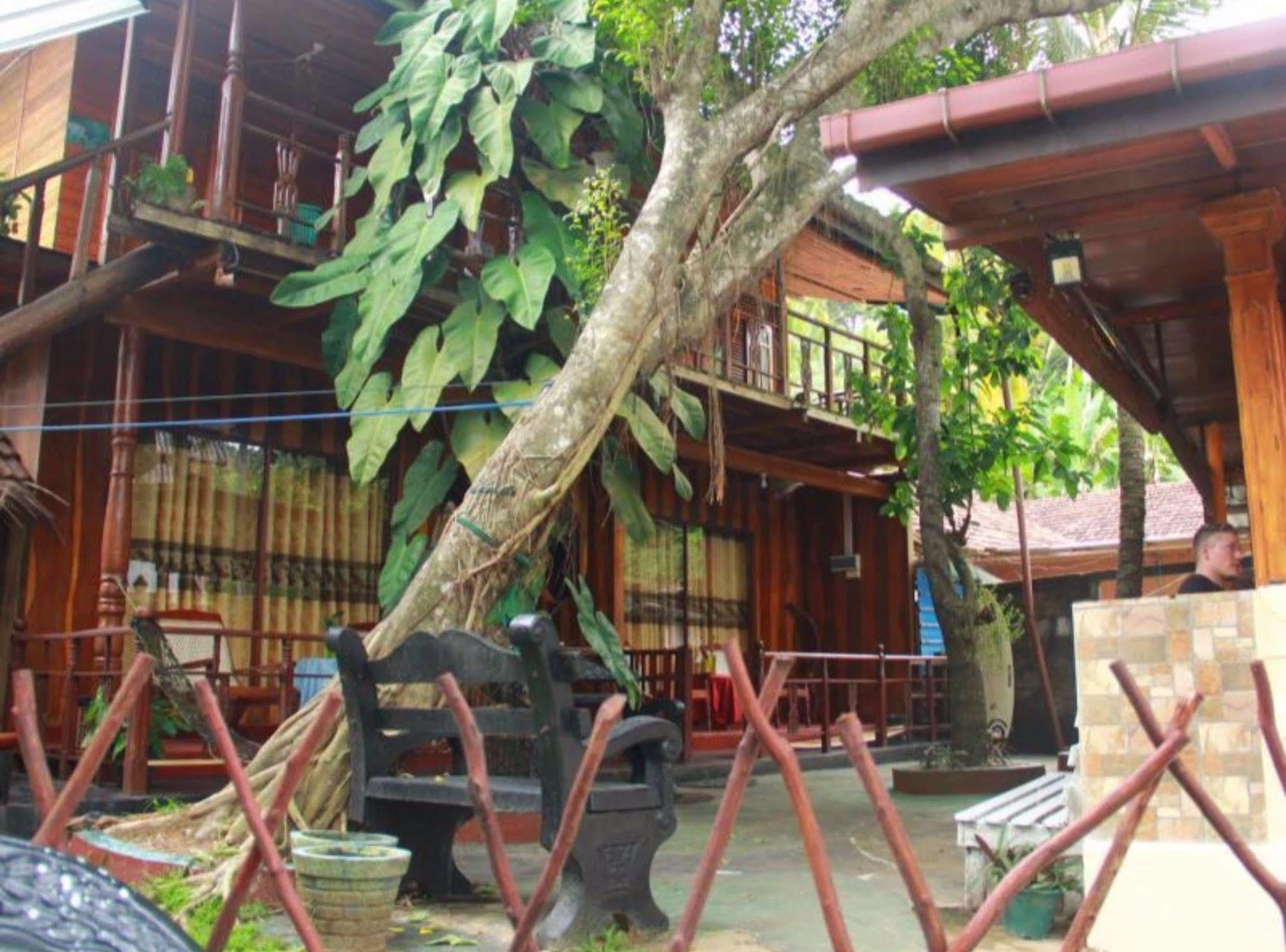 Dinu'S Resort Talaramba Экстерьер фото